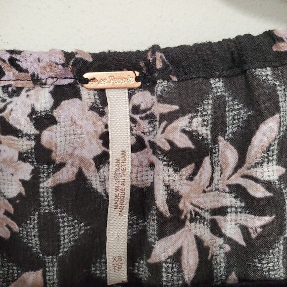 Free People Mini Dress XS Black Floral Flowy Whimsigoth Fairy Boho Ruffle - Picture 4 of 10